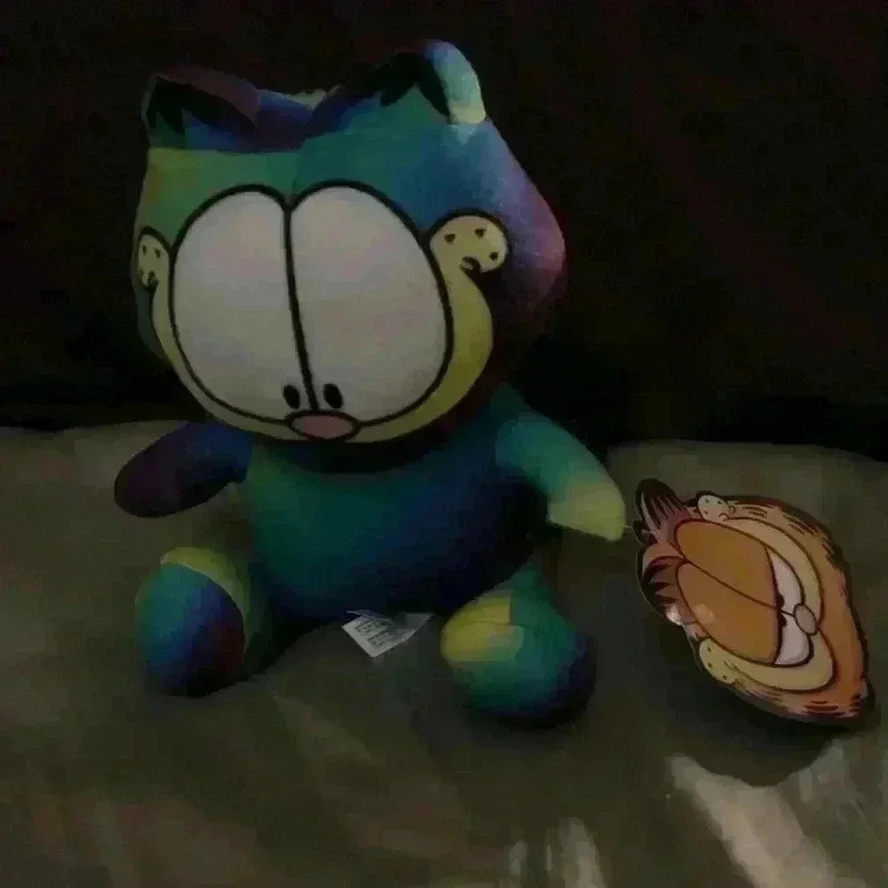 Plush/toy bundle